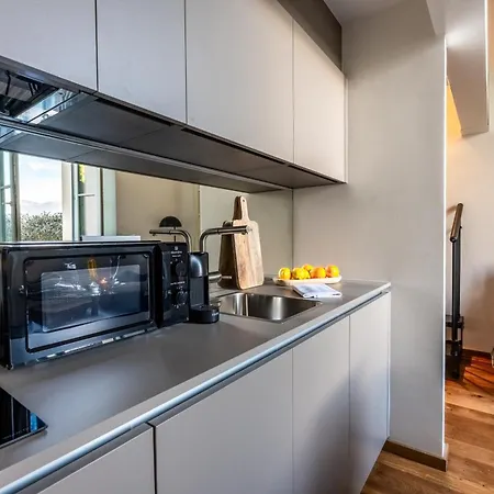 Appartamento Maderni Breathtaking - By Myhomeincomo Côme